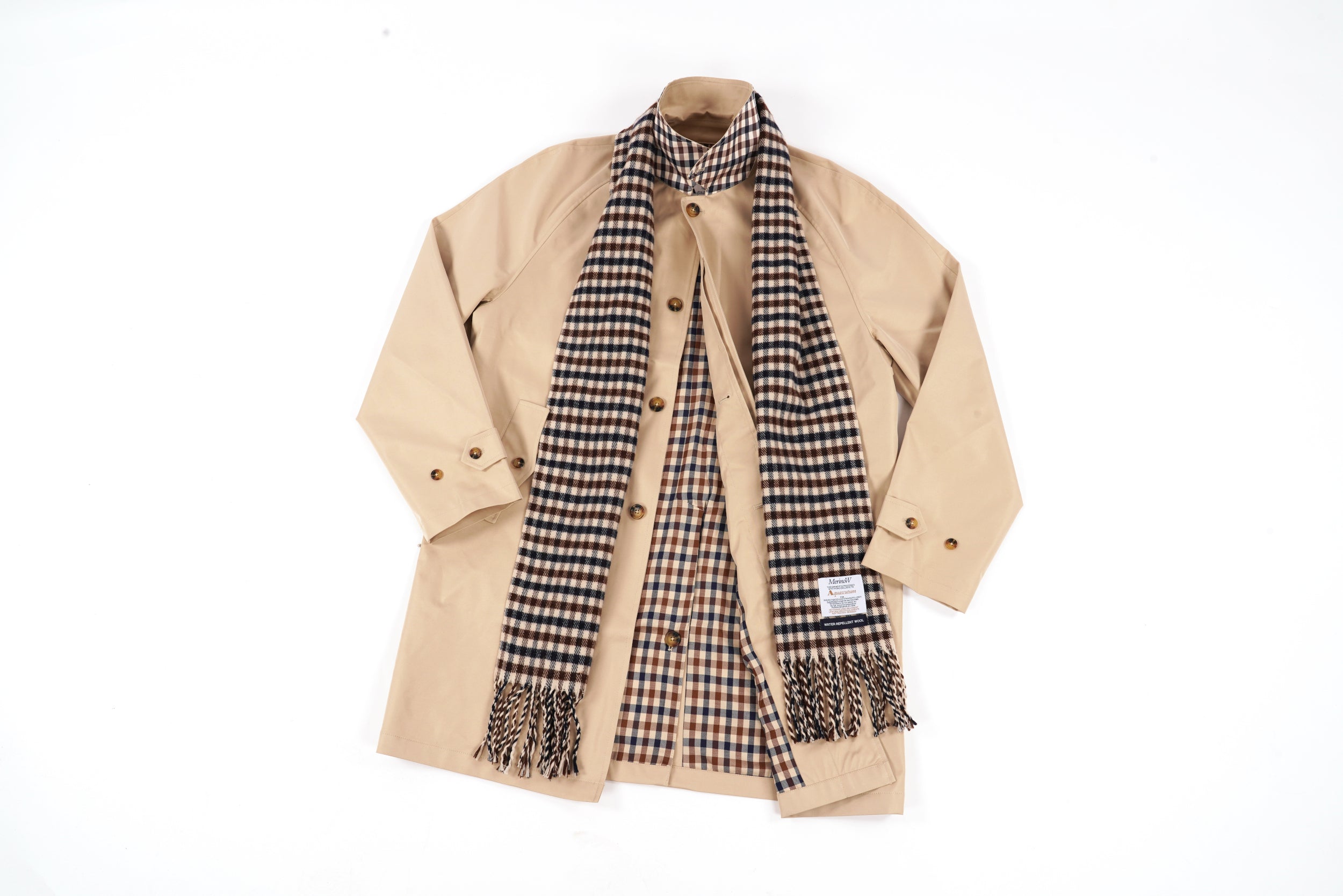The Aquascutum Archival Mac Features a Waterproof AQUAPLUS Fabric