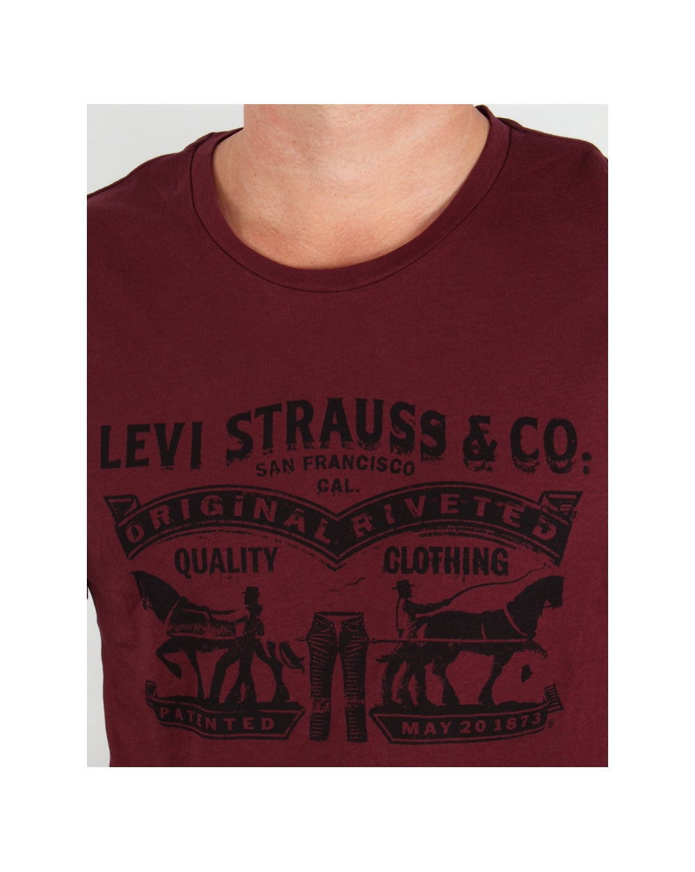 Levis Strauss & Co Logo T Shirt Burgundy