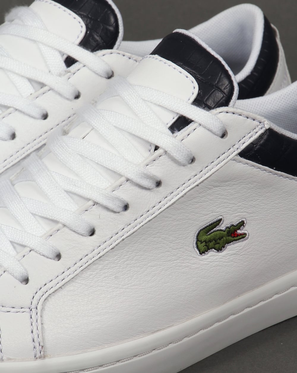 Lacoste Straightset Trainers White/Navy