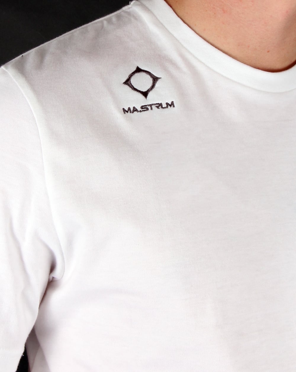 Ma.strum Emblem T Shirt White