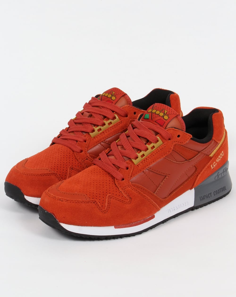 Diadora IC 4000 Premium Trainers Burnt Orange
