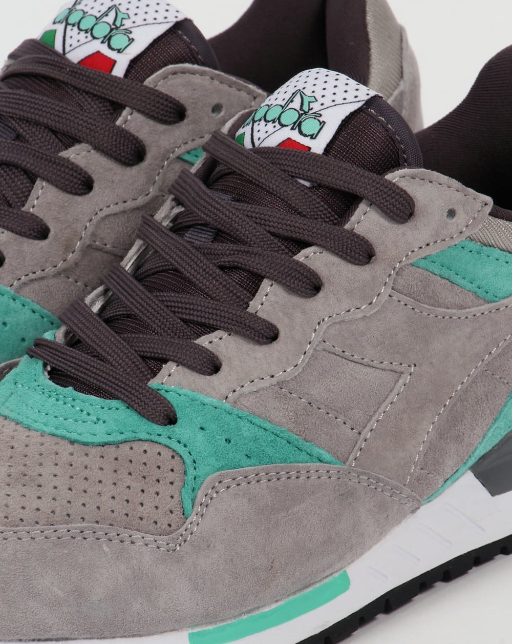 Diadora Intrepid Premium Trainers Grey Ash Dust