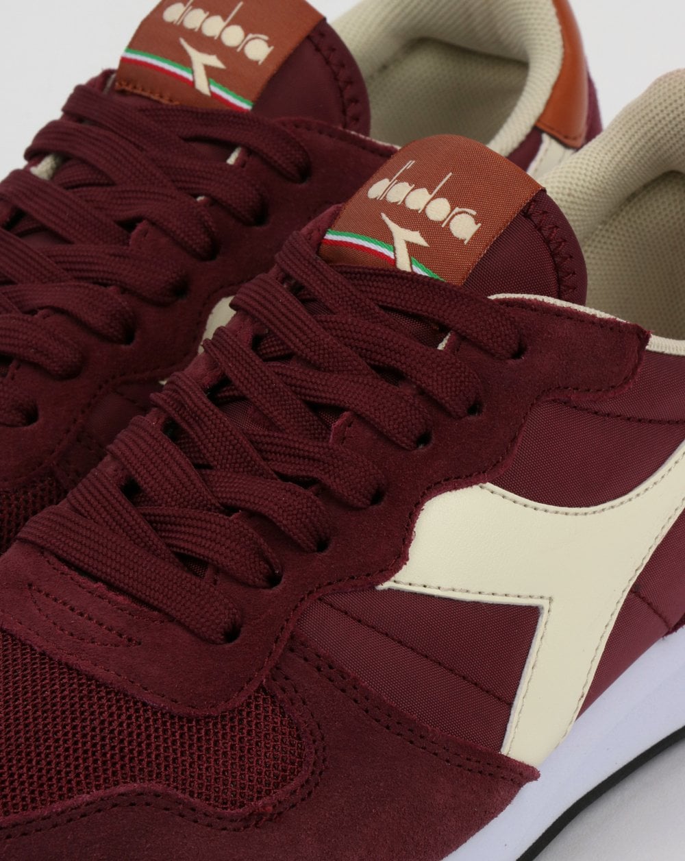 Diadora Camaro Trainers Burgundy/White