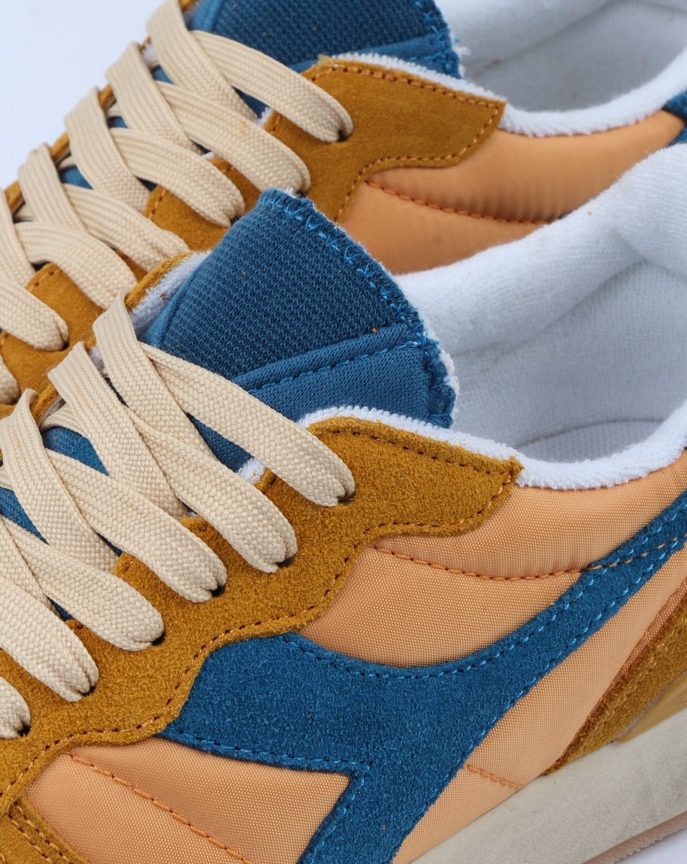 Diadora Camaro Vintage Trainers Mustard Yellow- Blue