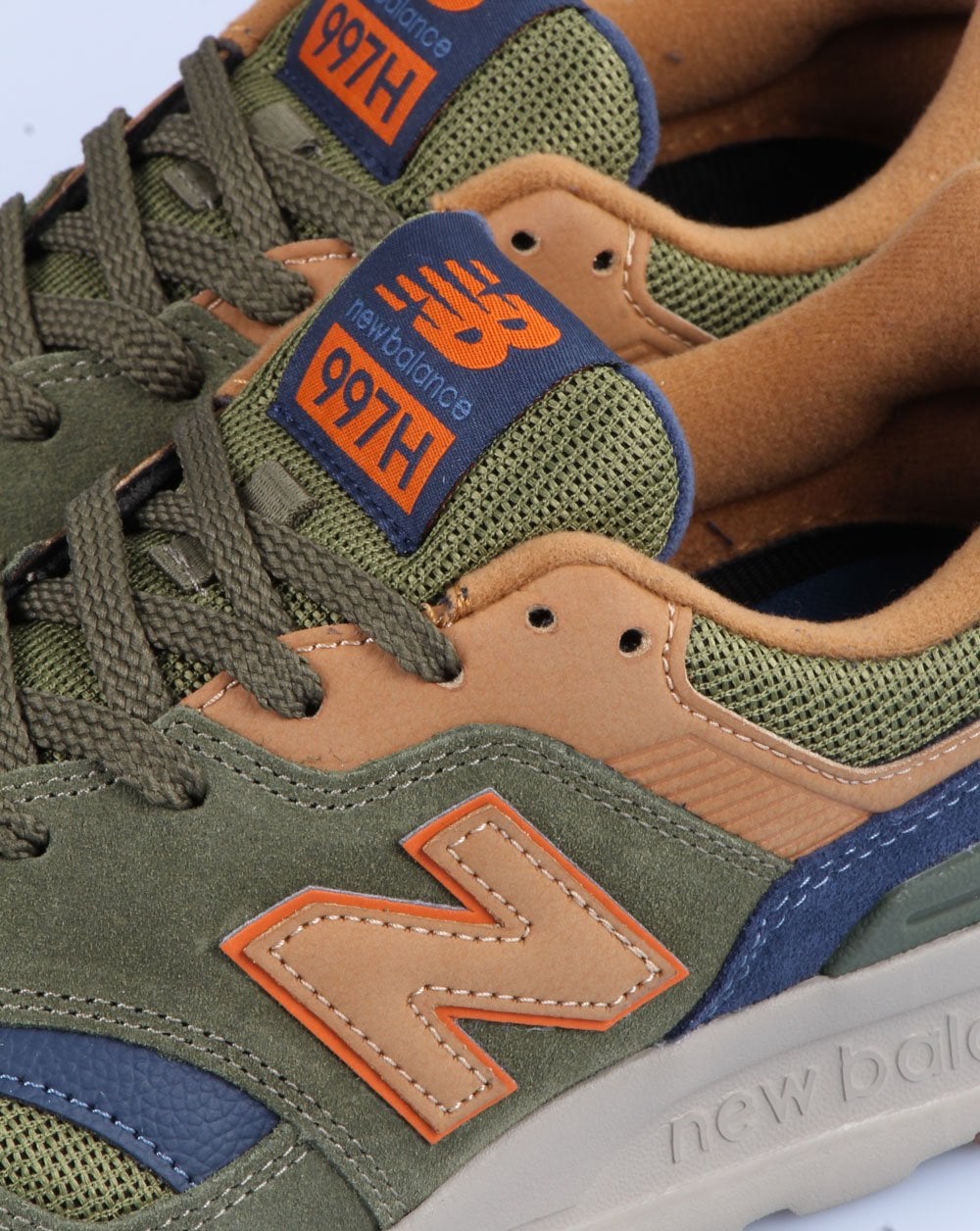 New Balance 997 Trainer Green