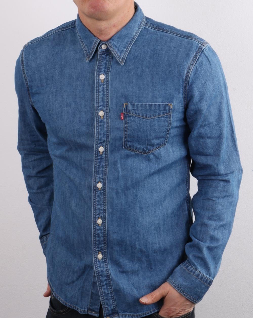 Levis Sunset Pocket Slim Shirt Mid Worn