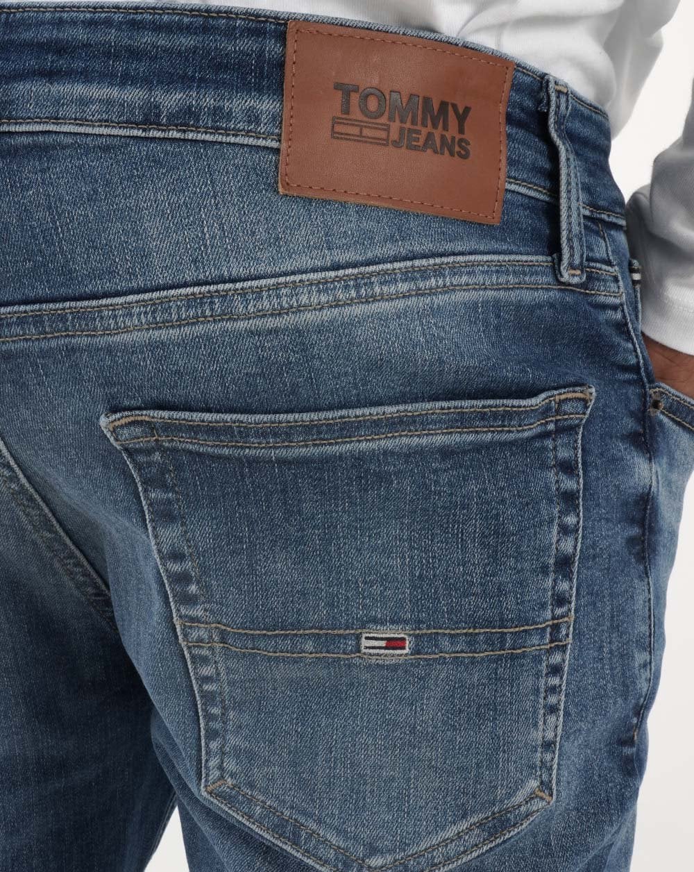 Tommy Jeans Austin Slim Tapered Jeans Denim Medium
