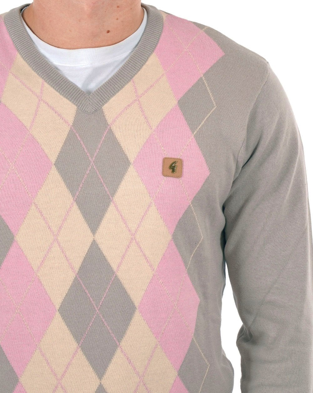 Gabicci Vintage Diamond V Neck Grey Pink