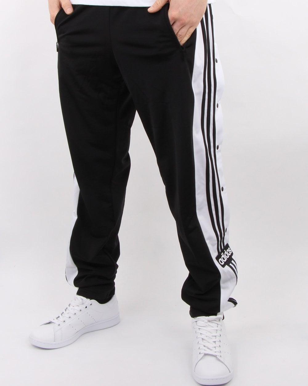 パンツ 00s  snap track pants black y2k Adidas Originals Snap Pants Black, Mens, Tracksuit, Poppers, Retro