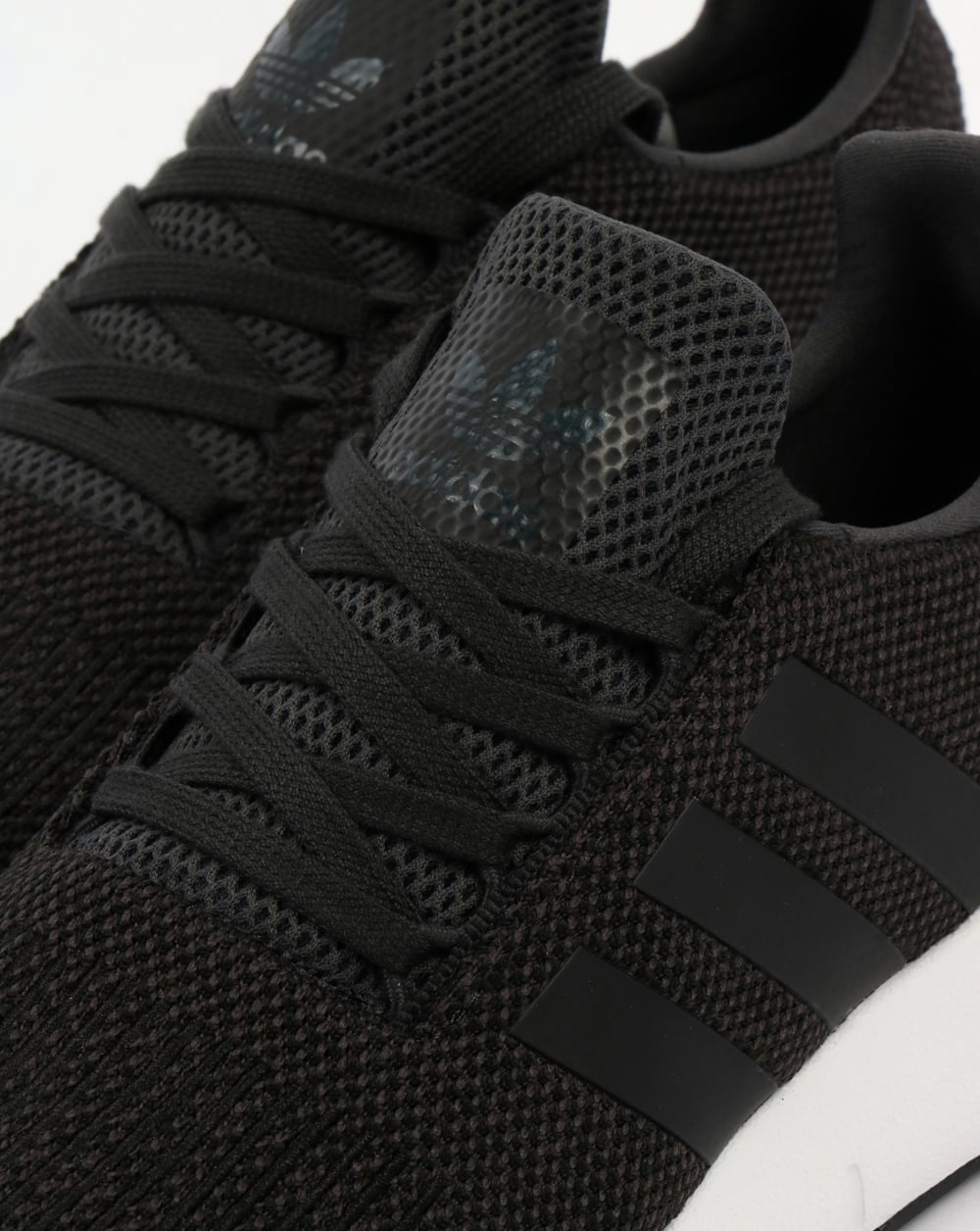 Adidas Swift Run Trainers Carbon/Black/Grey