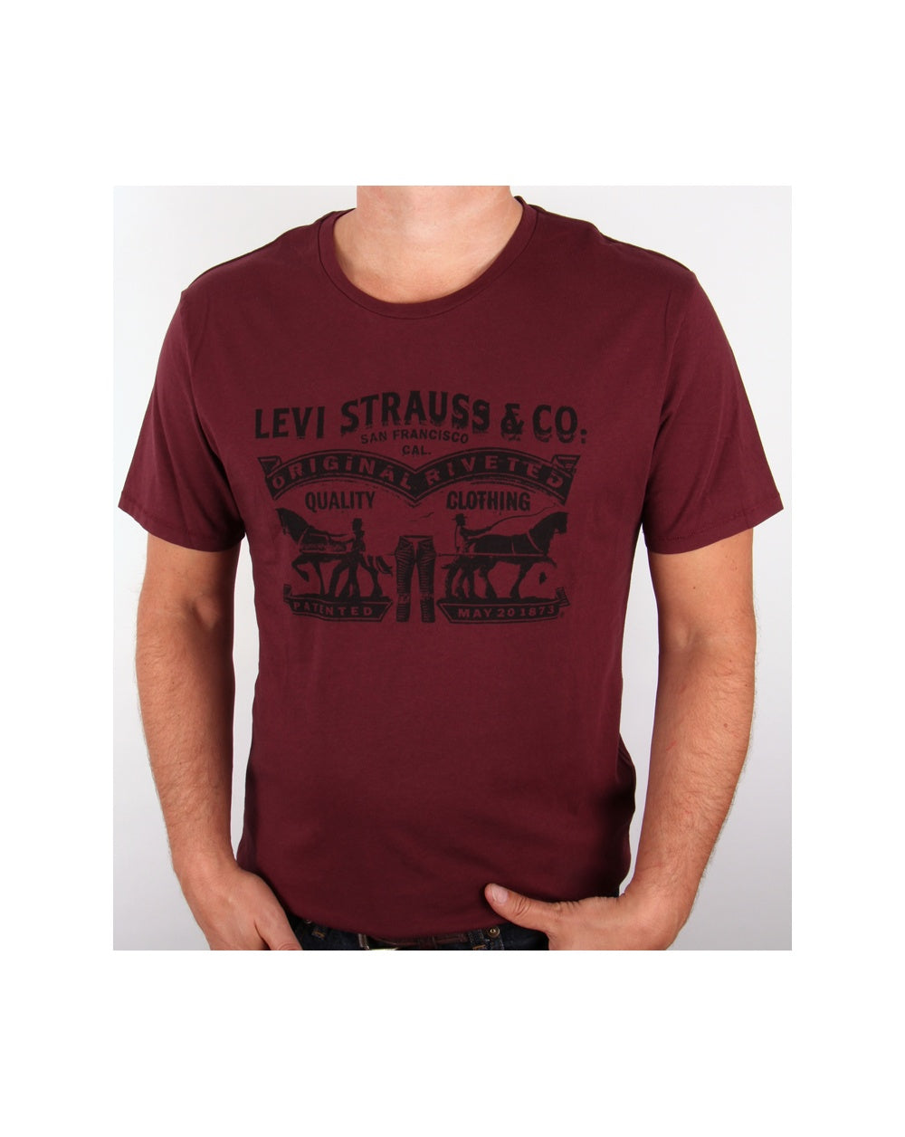 Levis Strauss & Co Logo T Shirt Burgundy