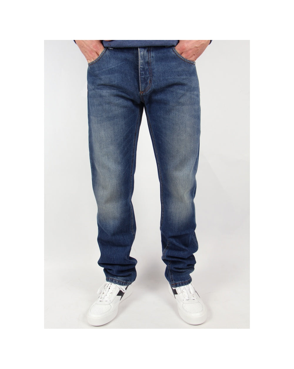 Lois Santiago Regular Taper Fit Jeans Vintage Wash