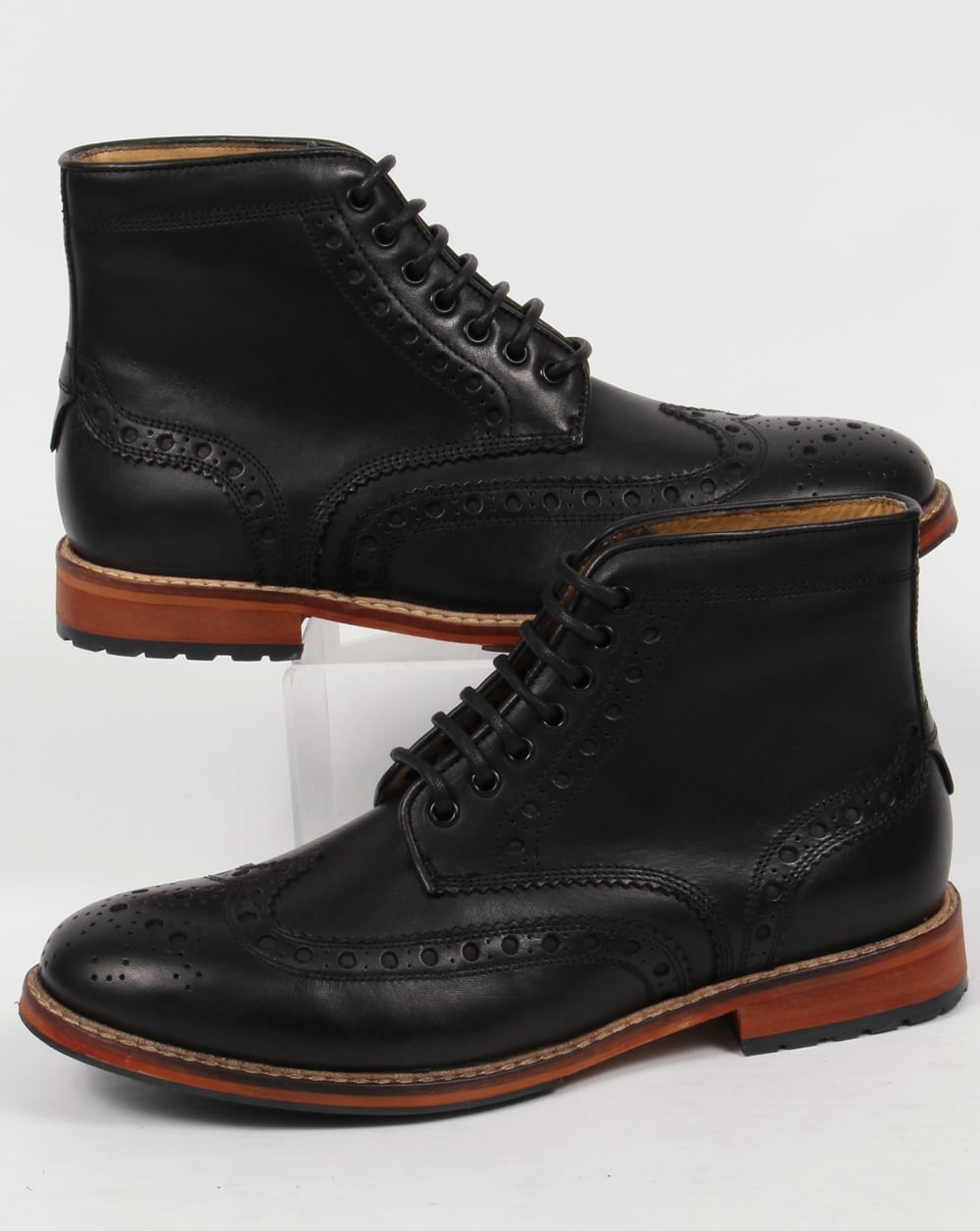 Lyle And Scott Deveron Brogue Boots Black