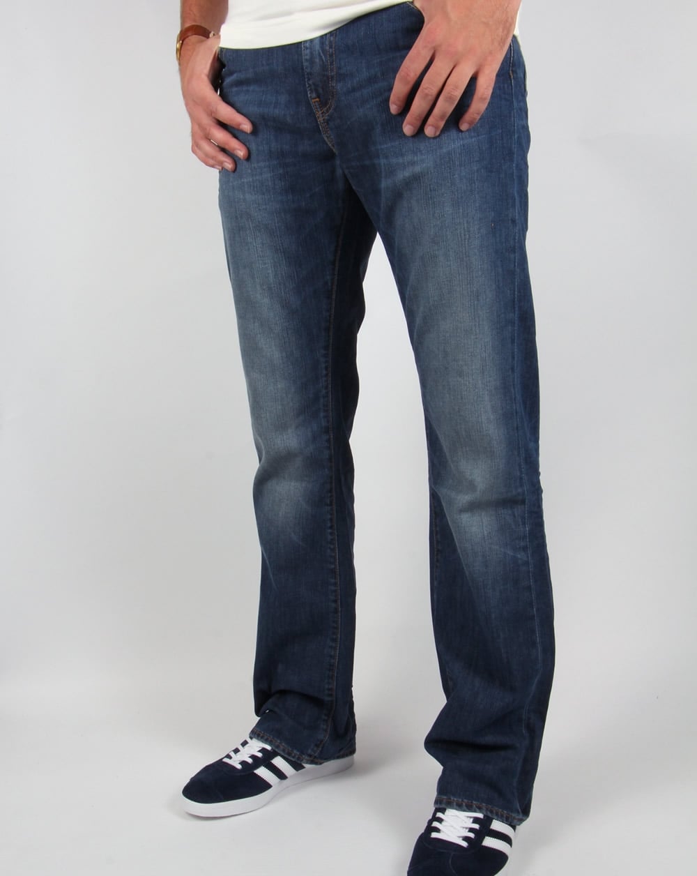 Levis 527 Boot Cut Jeans Mostly Mid Blue
