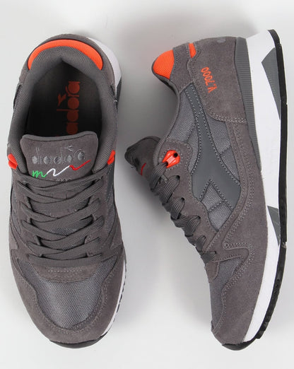 Diadora V7000 NYL II Trainers Grey/Orange