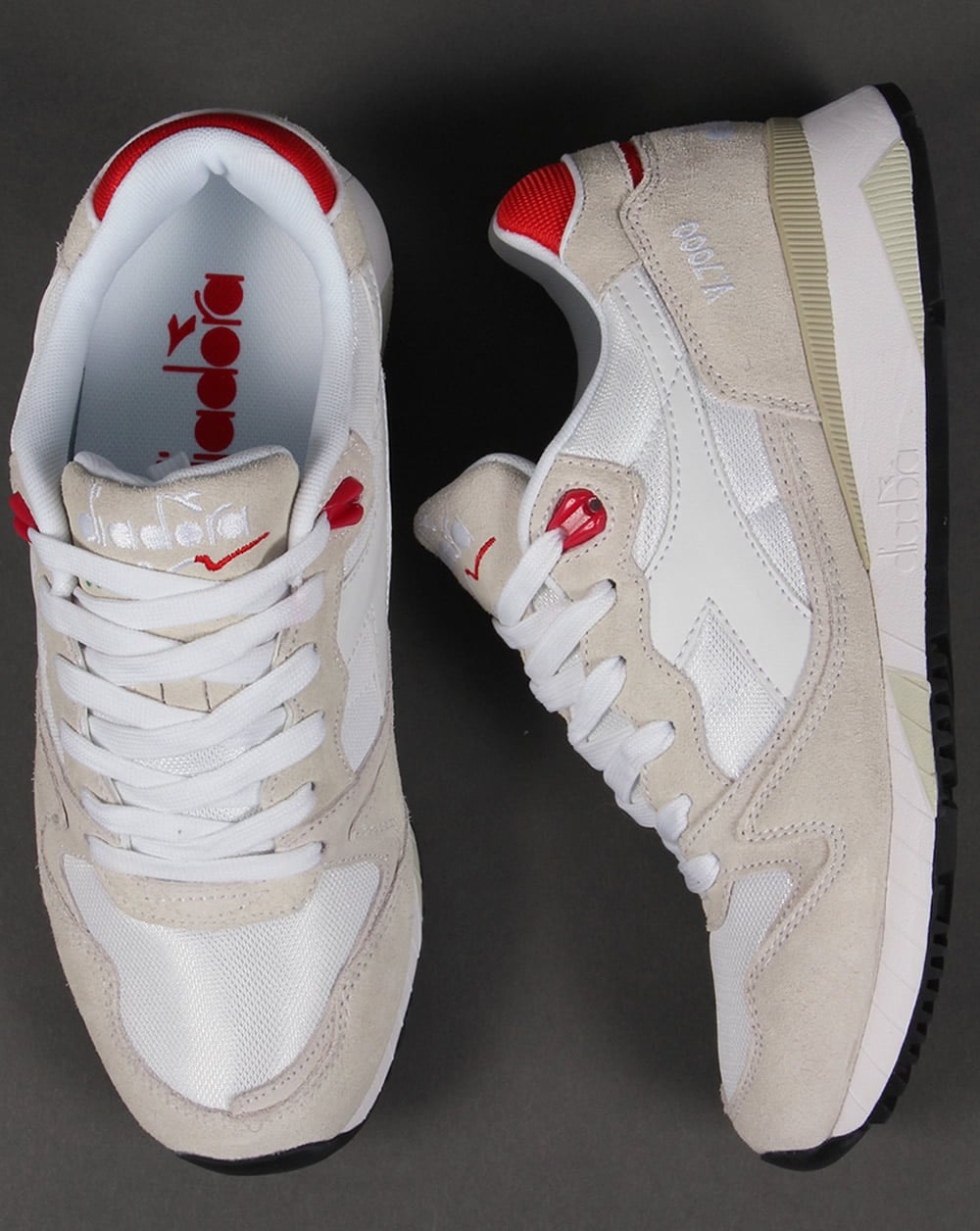 Diadora V7000 NYL II Trainers White/Red