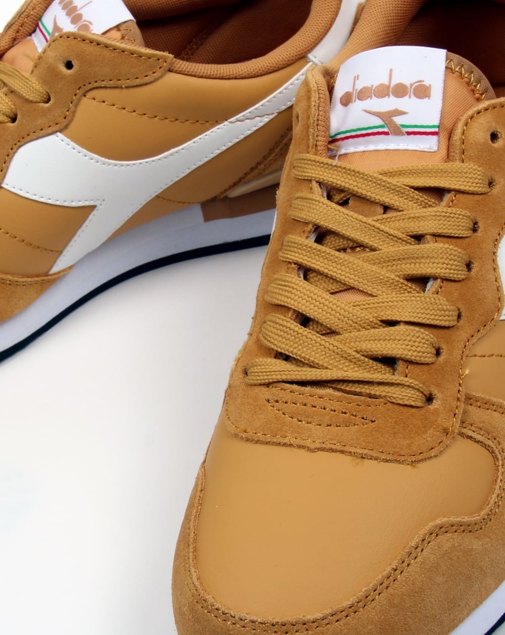 Diadora Camaro Leather Trainers Amber Gold