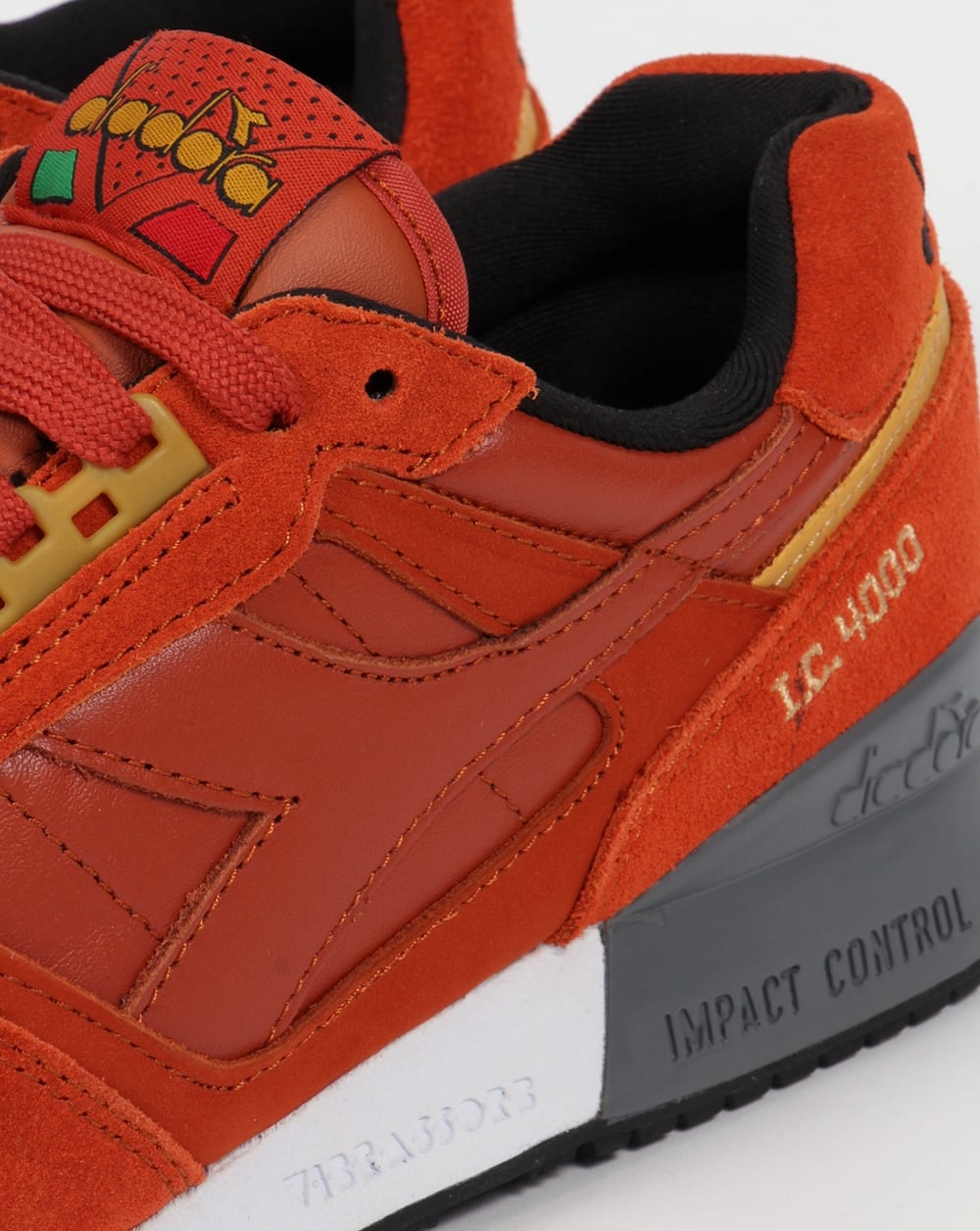 Diadora IC 4000 Premium Trainers Burnt Orange