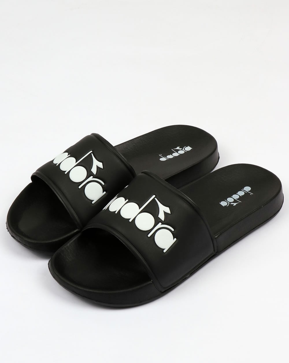 Diadora Serifos 90 Slides Black