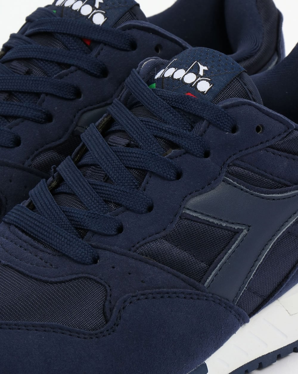 Diadora Intrepid NYL Trainers Saltire Navy