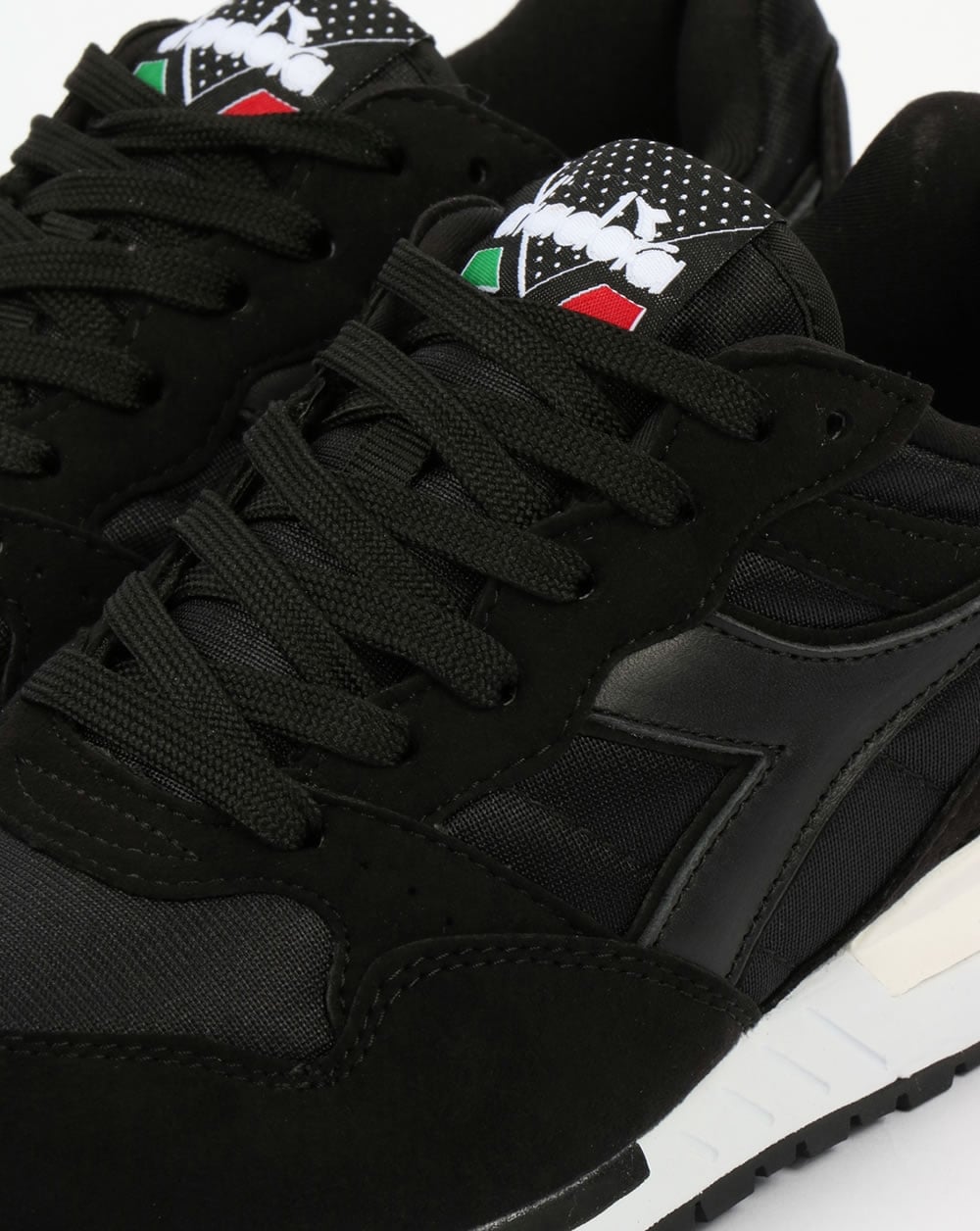 Diadora Intrepid NYL Trainers Black