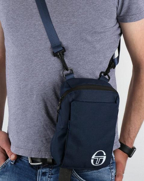Sergio Tacchini Valy Shoulder Bag Navy/White – 80s Casual Classics