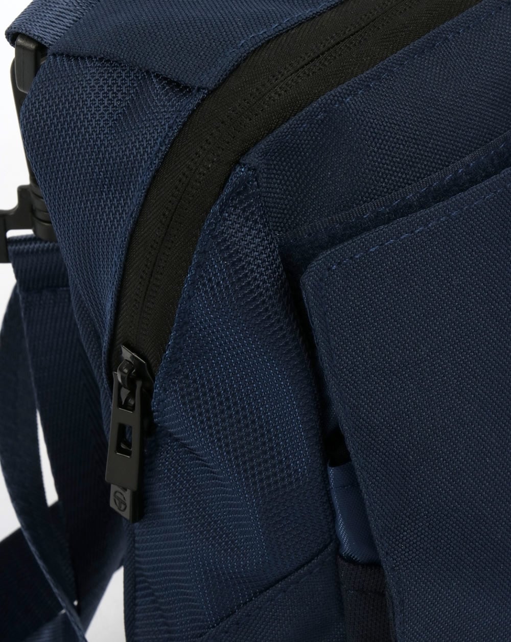 Sergio Tacchini Valy Shoulder Bag Navy/White
