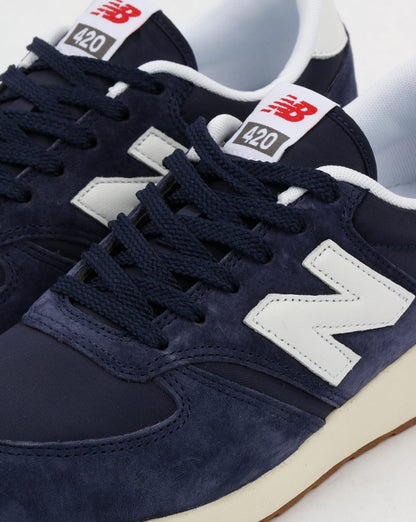 New Balance 420 Re-Engineered Suede Trainers Navy/White