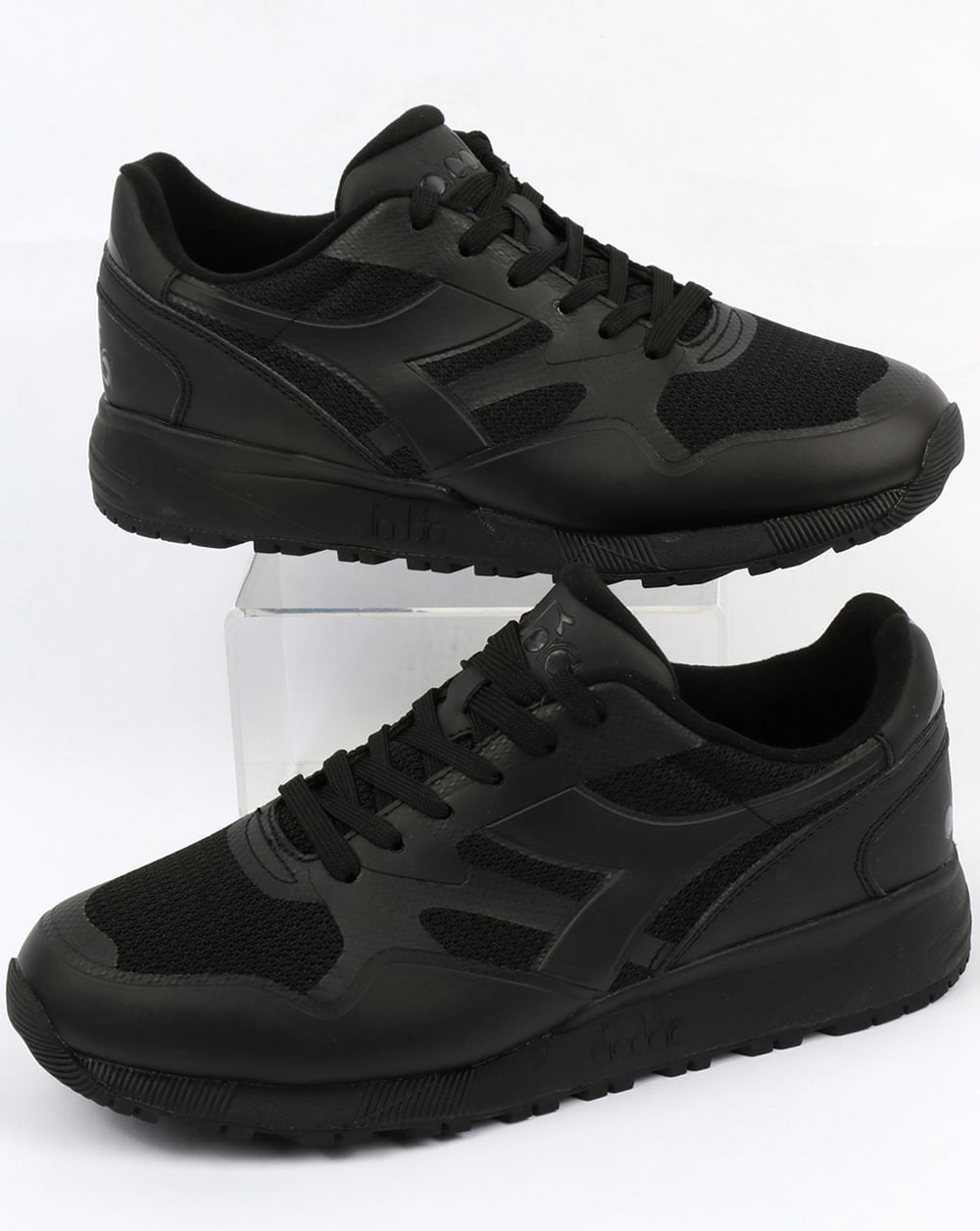 Diadora N902 MM Trainers Triple Black