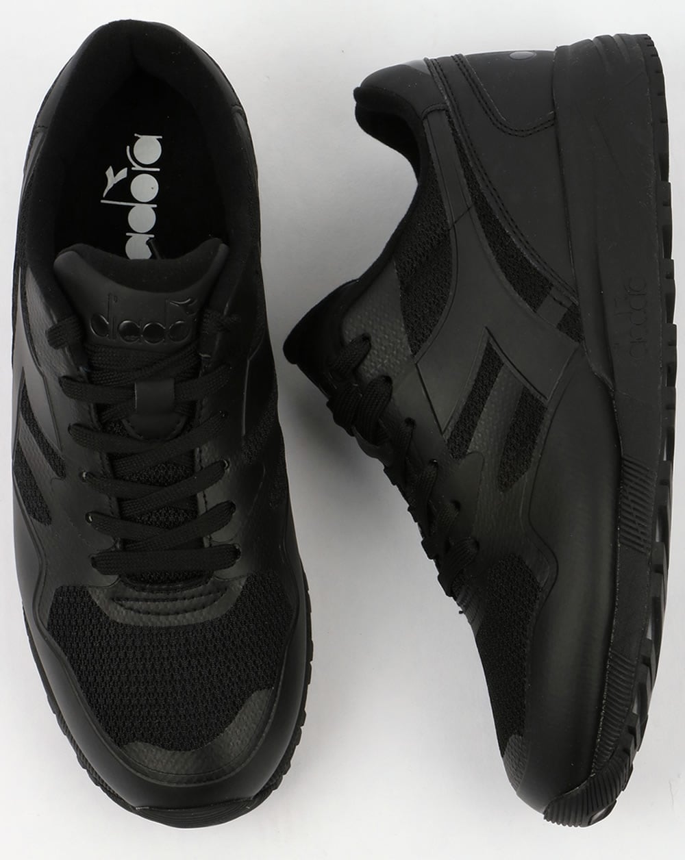 Diadora N902 MM Trainers Triple Black