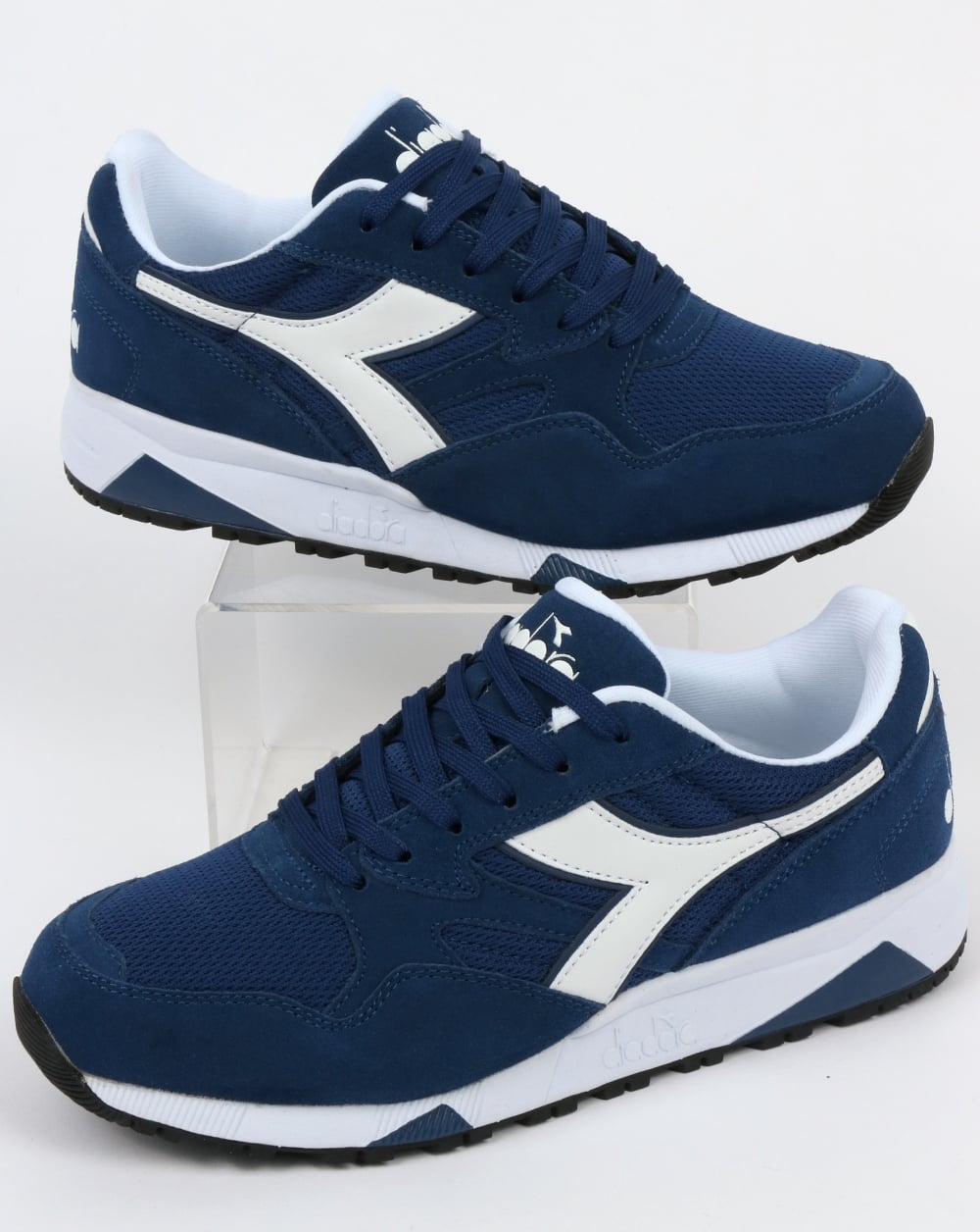 Diadora N902 S Trainers Saltire Navy