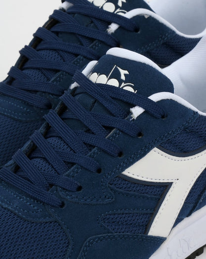 Diadora N902 S Trainers Saltire Navy