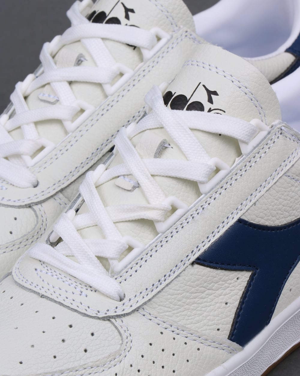 Diadora B. Elite L Trainers White/Navy - Gum
