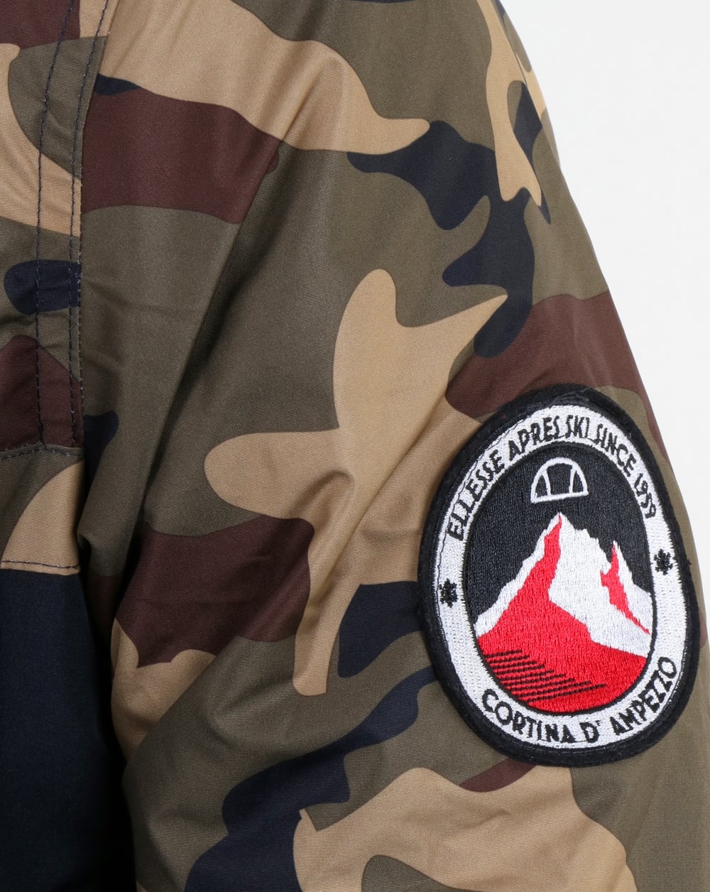 Ellesse Quarter Zip Overhead Jacket Camo