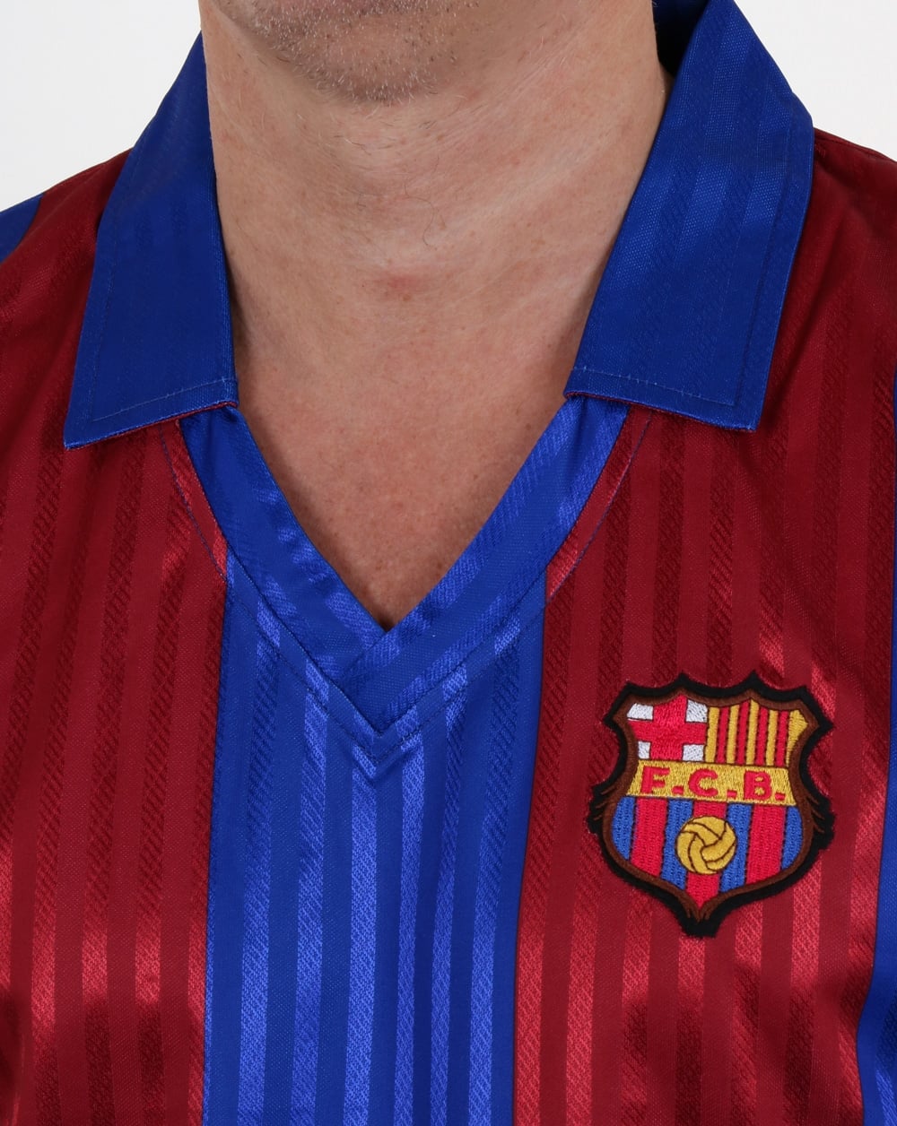 80s Casual Classics Barcelona 1992 Retro Football Shirt Red Blue