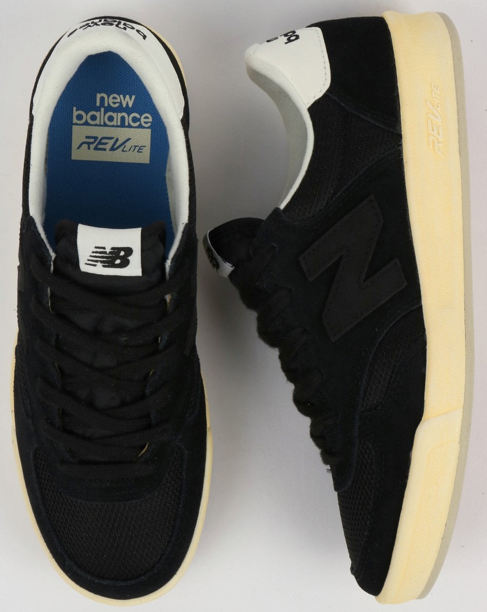 New Balance 300 Trainers Black/White