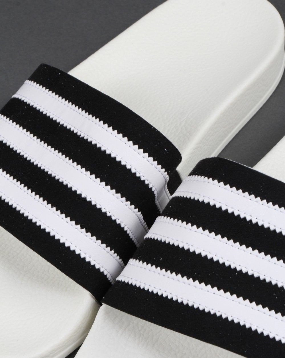 Adidas Adilette Slides Black/White