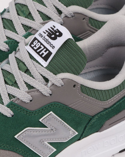 New Balance 997 Trainers Green