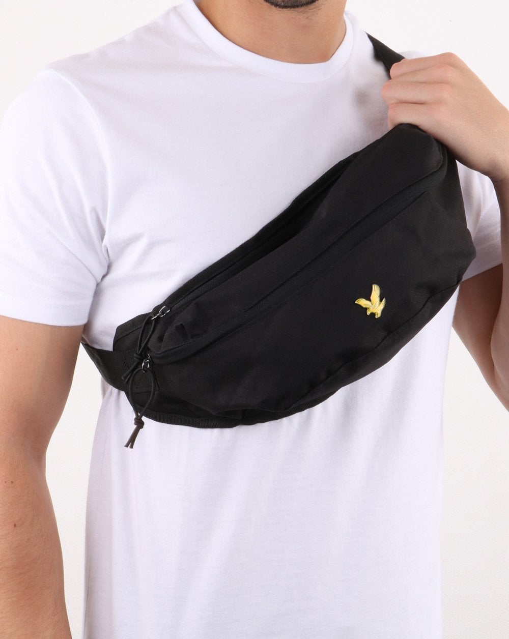 Lyle And Scott Cross Body Sling Bag True Black