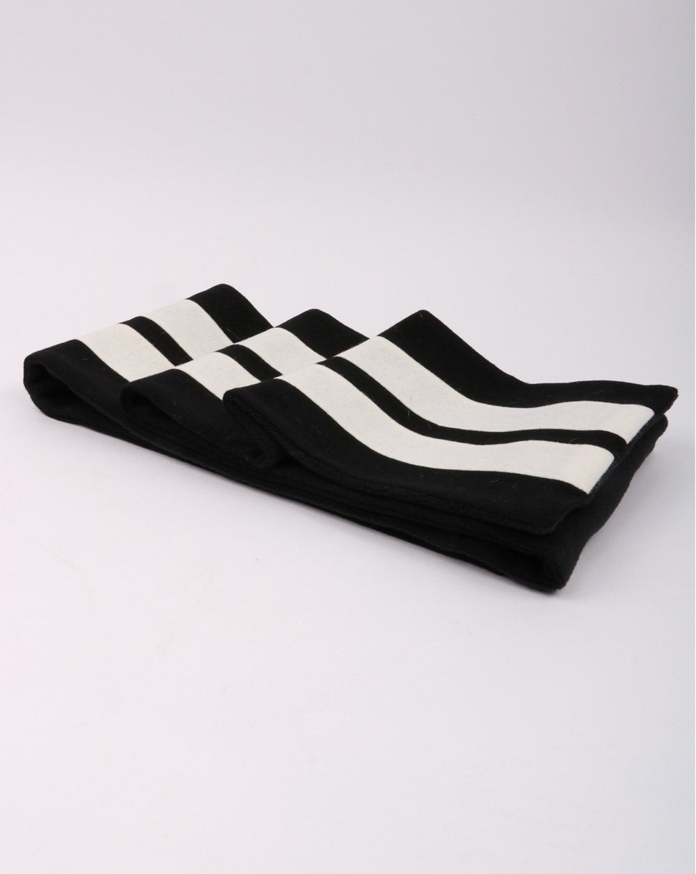 Campion Wool Scarf Black/white