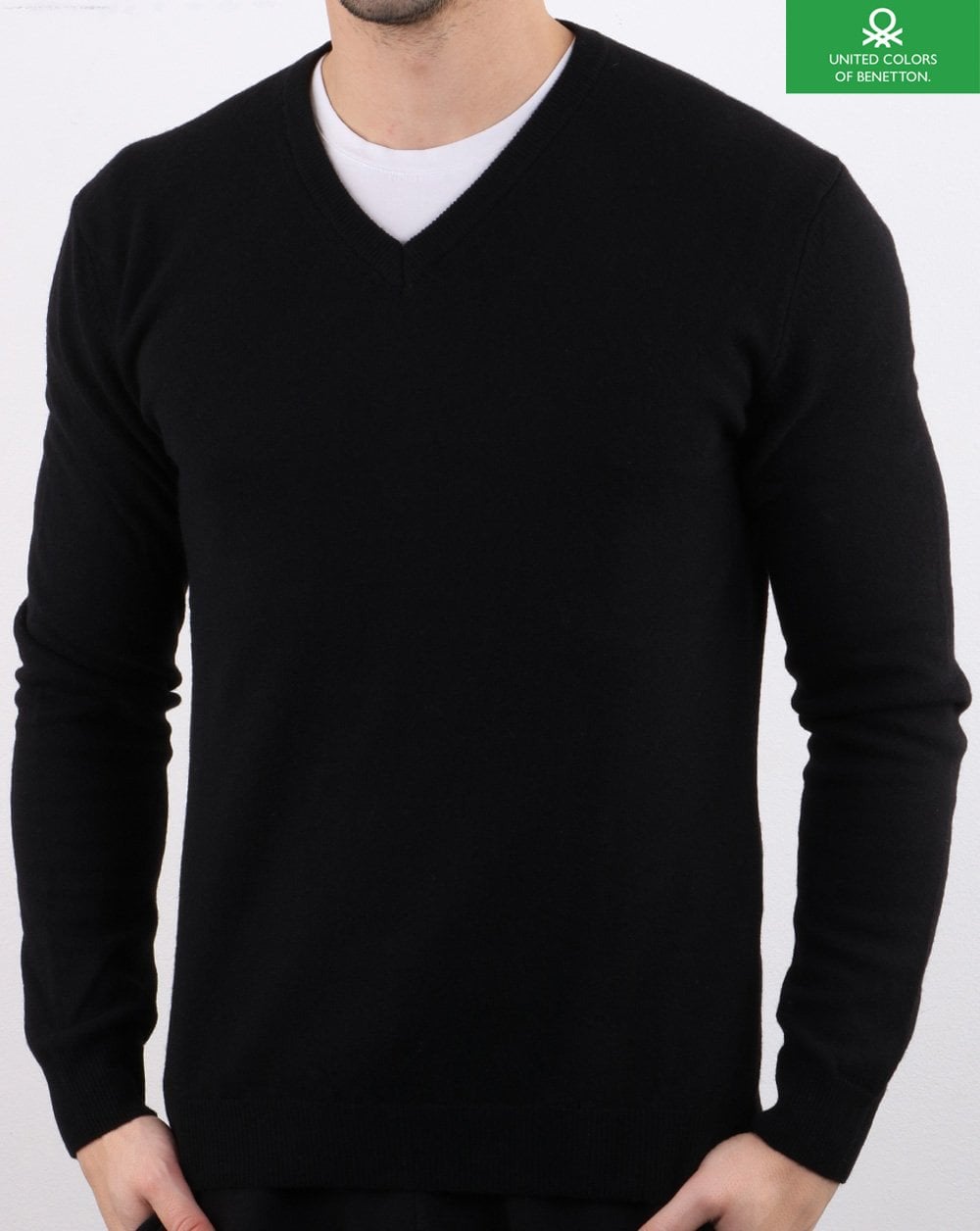 Benetton Merino Wool V-Neck Jumper Black