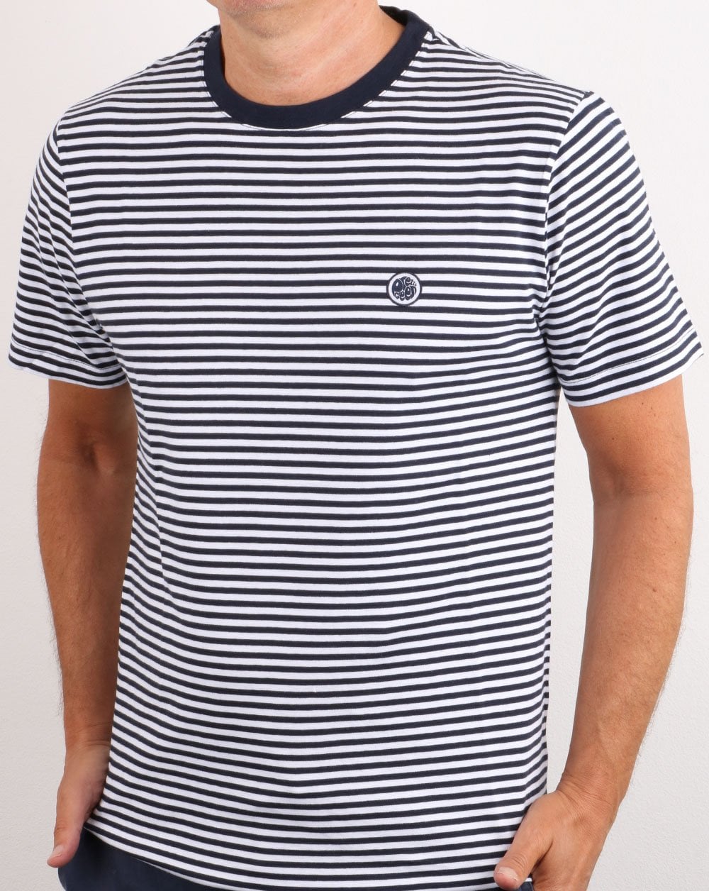 Pretty Green Summerbee Feeder T-shirt Blue