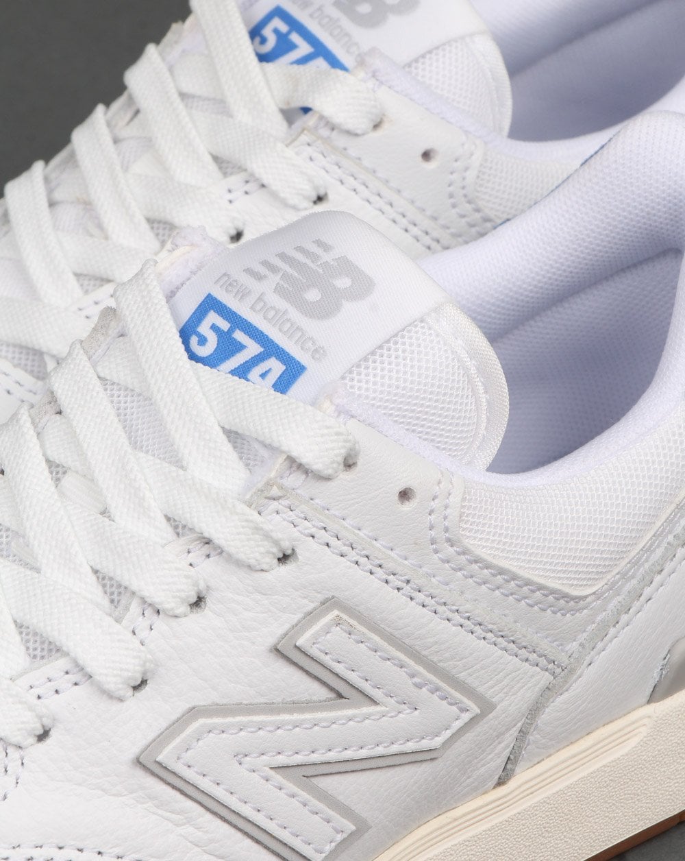 New Balance AM574 Trainers White