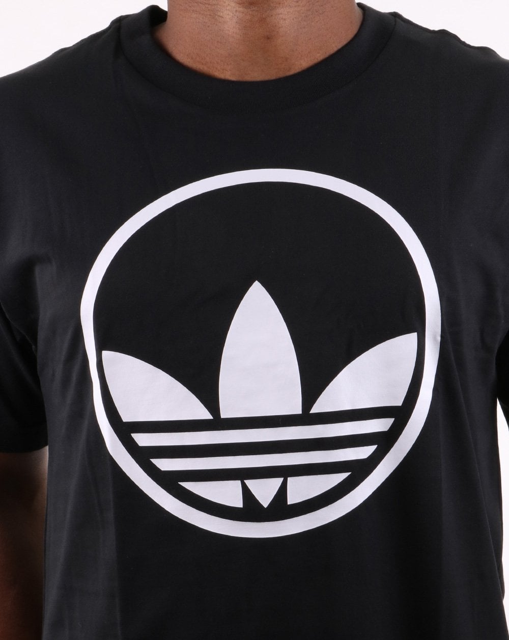 Adidas Originals Circle Trefoil T Shirt Black/White