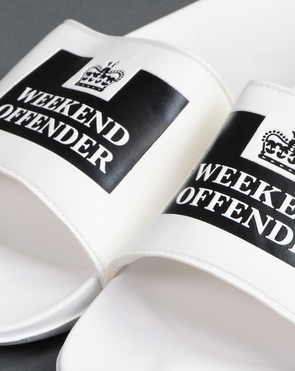 Weekend Offender La Piscine Slides White