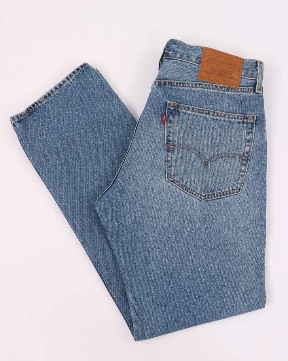 Levi's 551z Authentic Straight Jeans Boot Boogie in Medium Indigo