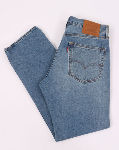 Levi's 551z Authentic Straight Jeans Boot Boogie in Medium Indigo