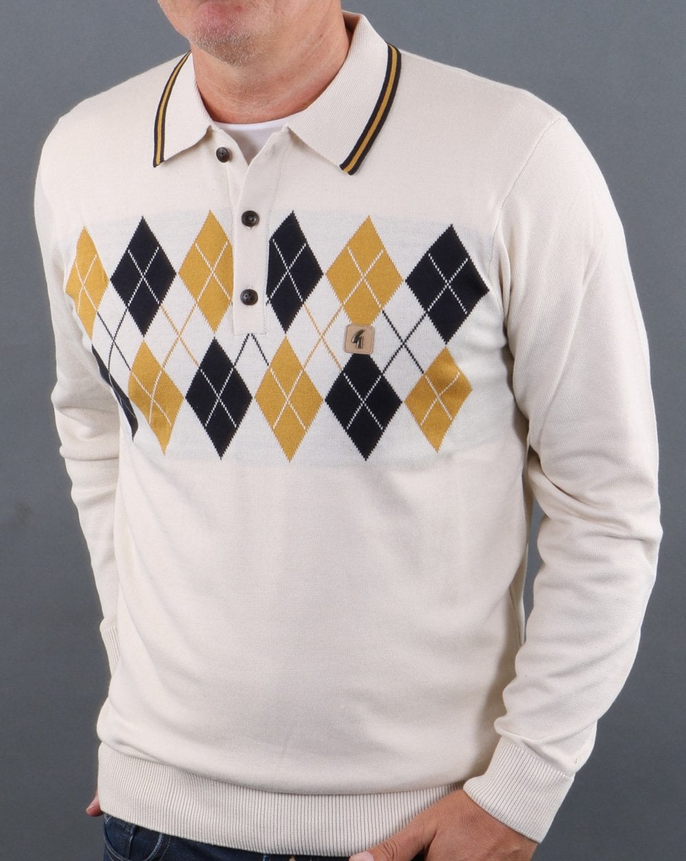 Gabicci Vintage Diamond Knitted Polo Cream