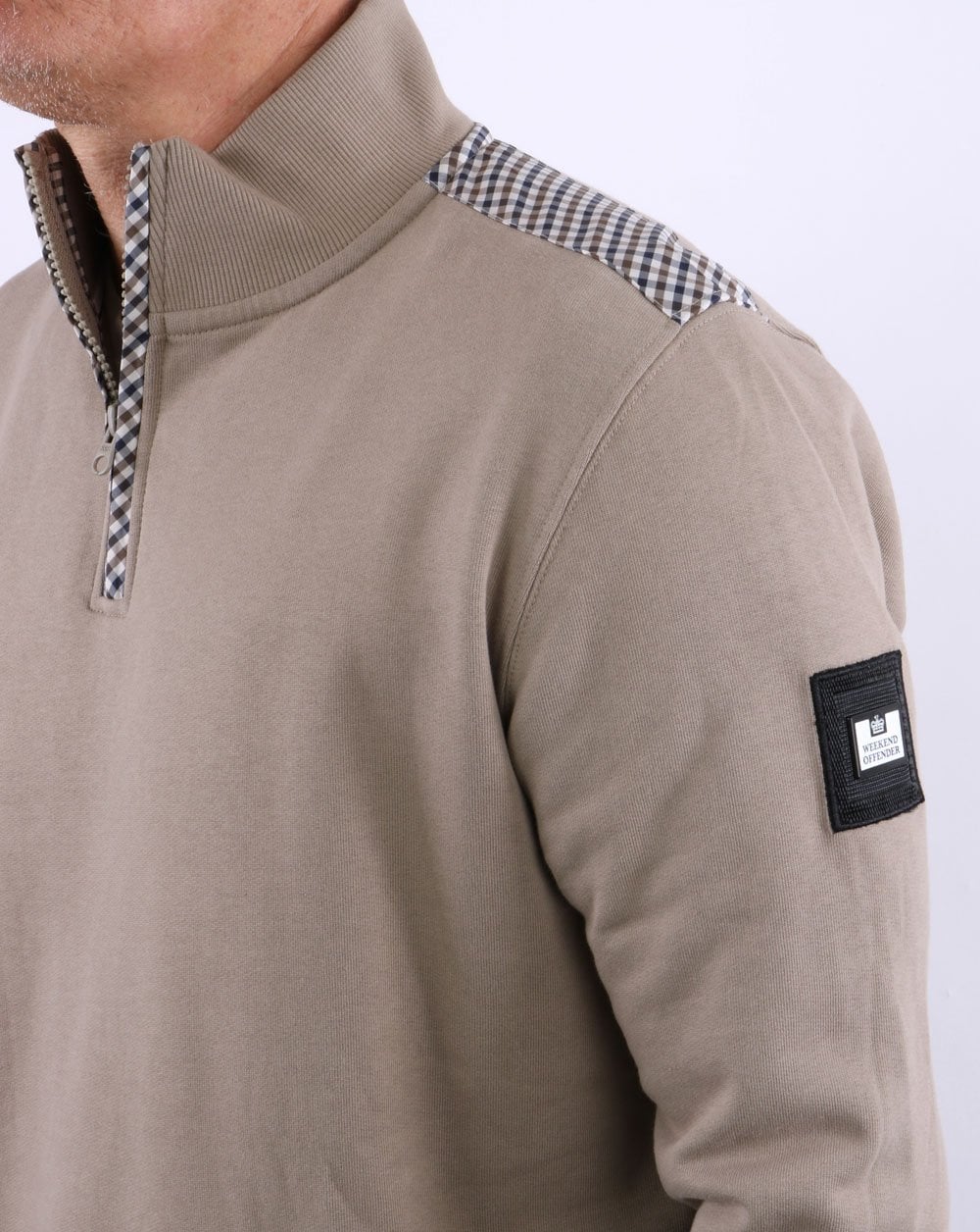 Weekend Offender 1/4 Zip Beige