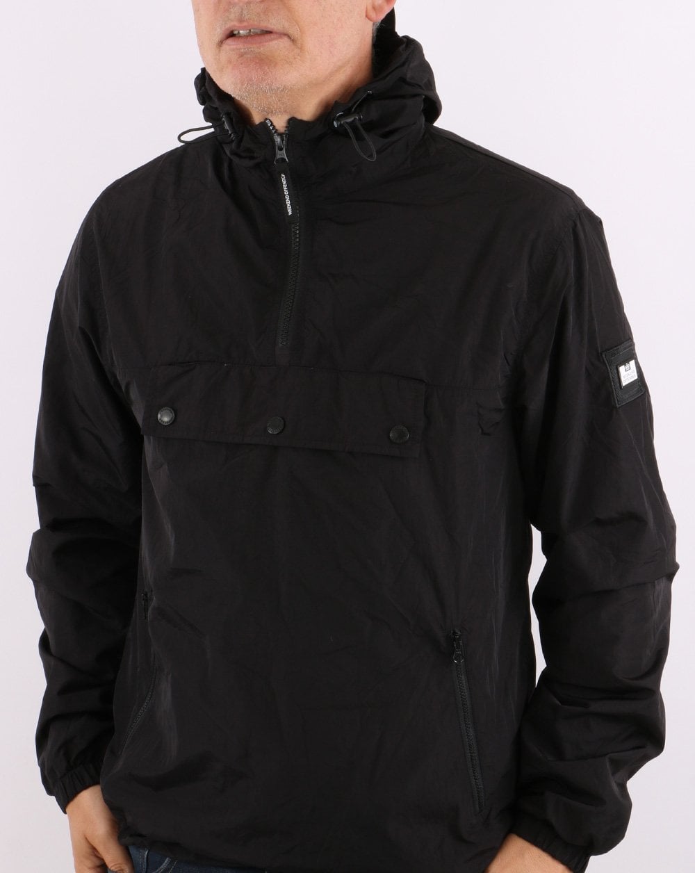 Weekend Offender Manaus Overhead Jacket Black